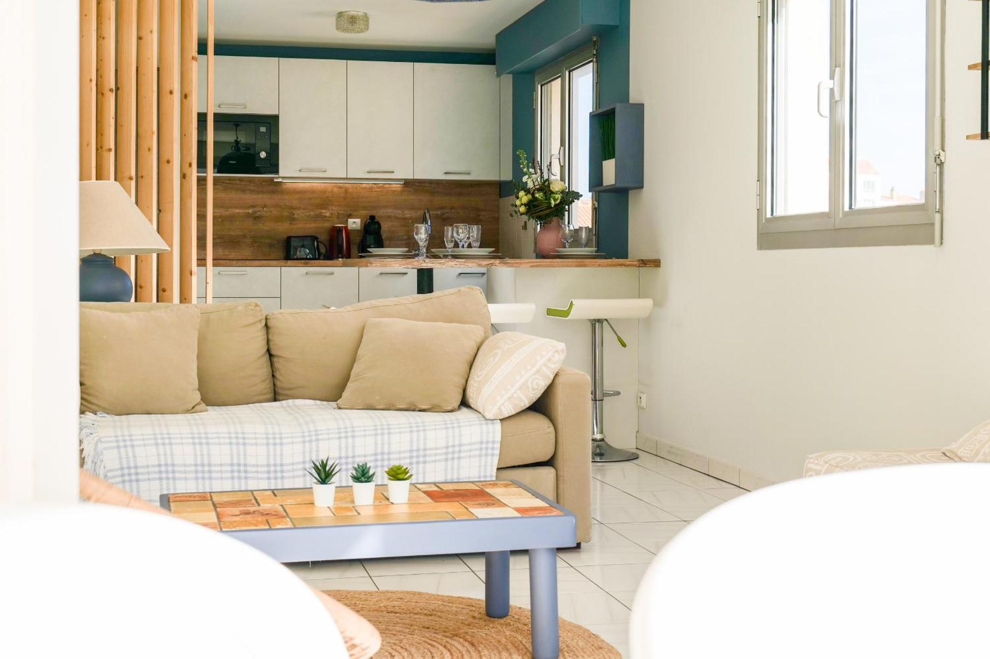 Joli Appartement Idealement Situe A Deux Pas De La Grande Plage - 4 Pers 莱萨布勒-多洛讷 外观 照片