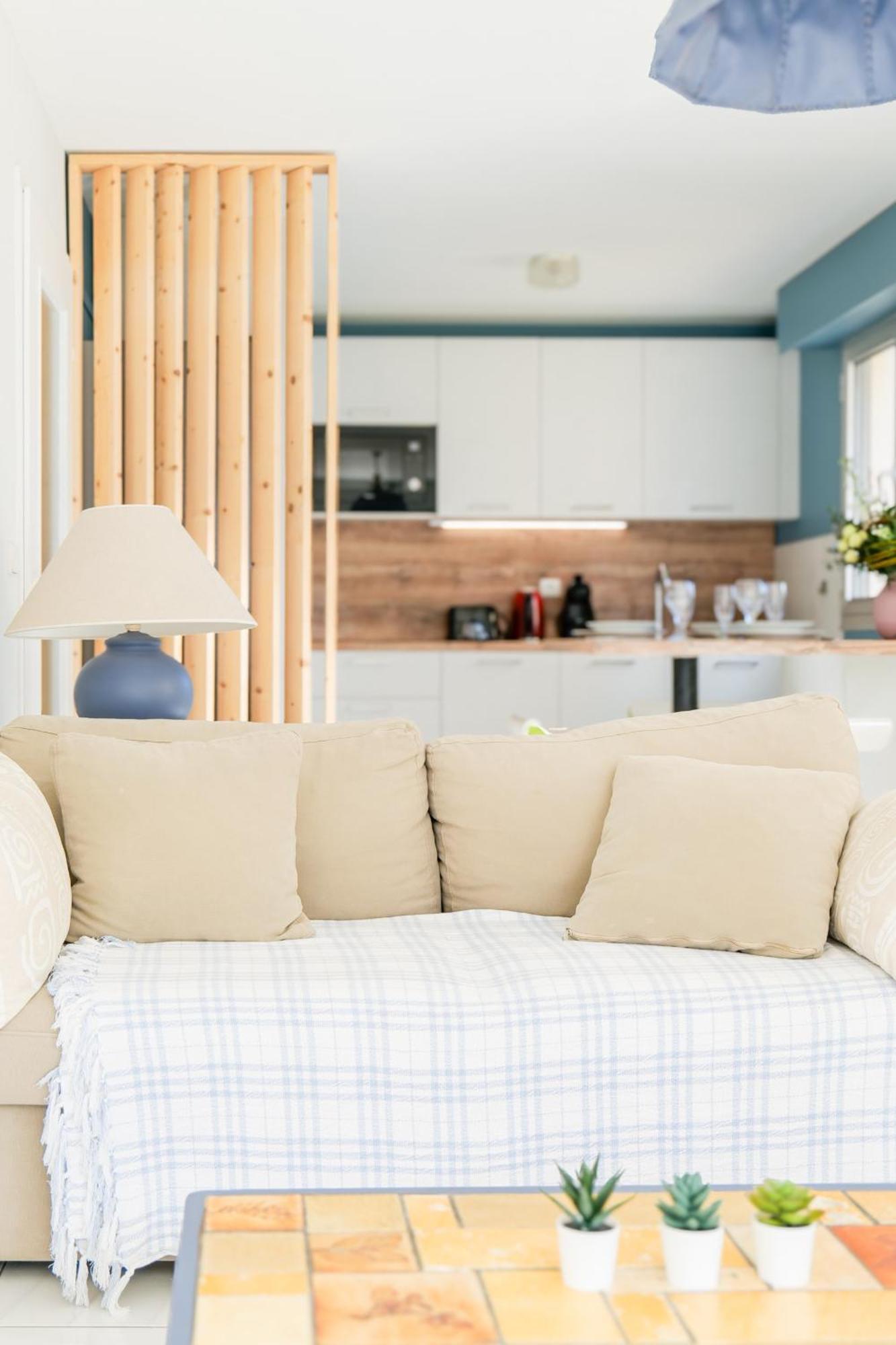 Joli Appartement Idealement Situe A Deux Pas De La Grande Plage - 4 Pers 莱萨布勒-多洛讷 外观 照片